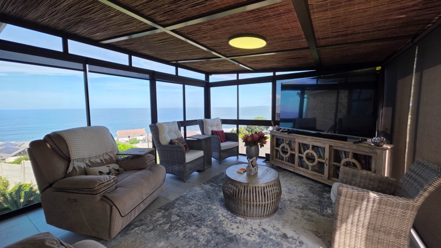 3 Bedroom Property for Sale in Dana Bay Western Cape